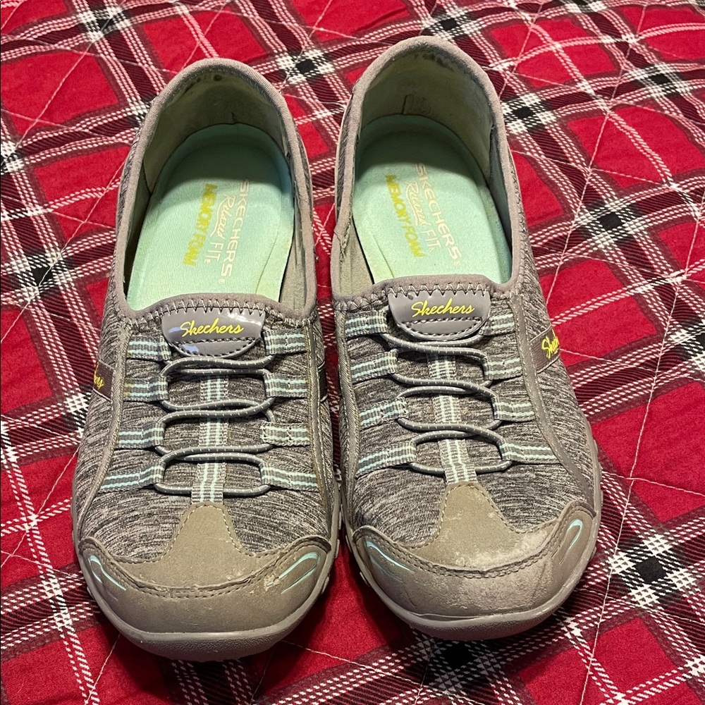 Skechers Women's Gray and Light Blue Slip-On Sneakers